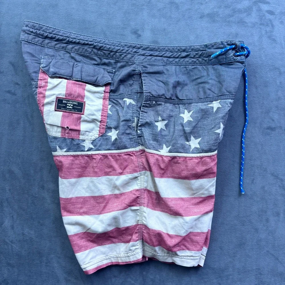 Billabong Mens American Flag Board Shorts Stars Stripes Red White Blue Size 32